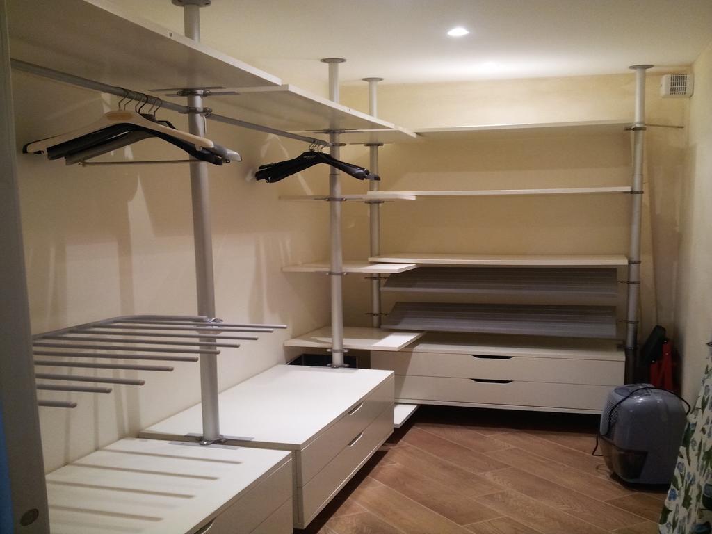Dependance Rossana Apartment Sanremo Phòng bức ảnh